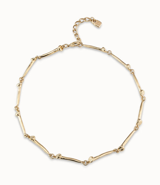 Short necklace with nail-shaped pieces