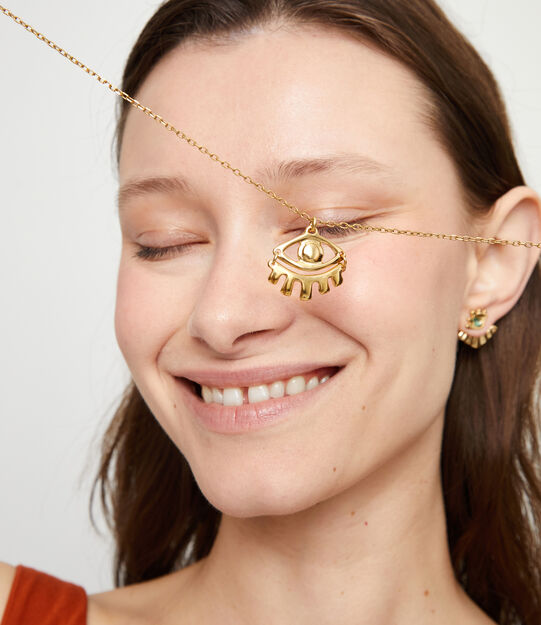 Short pendant chain necklace with small eye