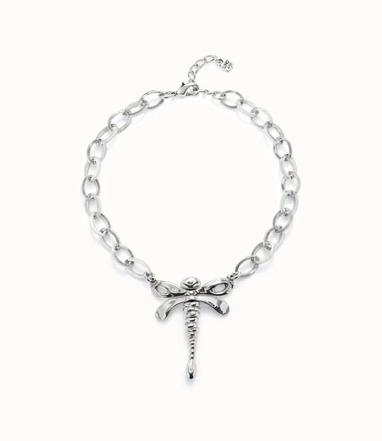Short link chain necklace with dragonfly