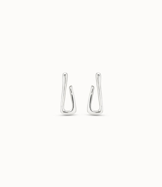 Link shaped hoop earrings