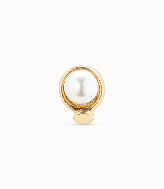 Single Stud Earring With Pearl