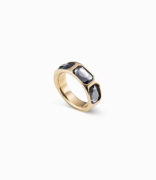 Ring with 3 dark gray crystals