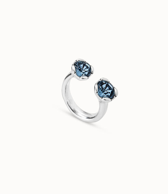 Ring with two pink crystals