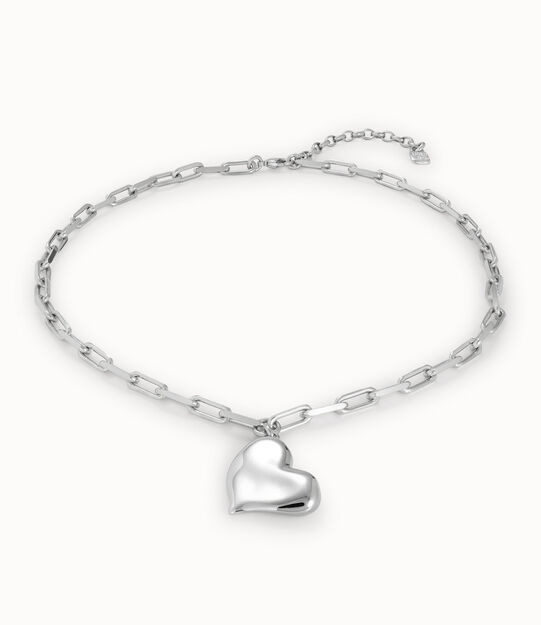 Link chain necklace with heart
