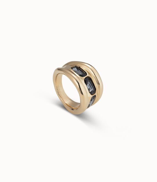 Ring with 3 grey crystals