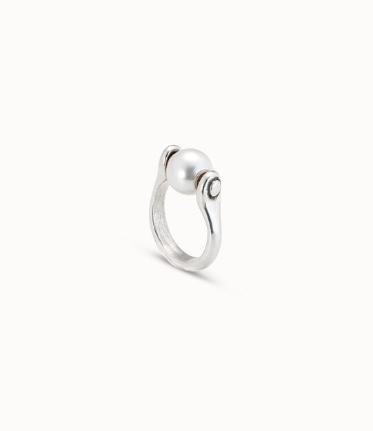 Pearl ring