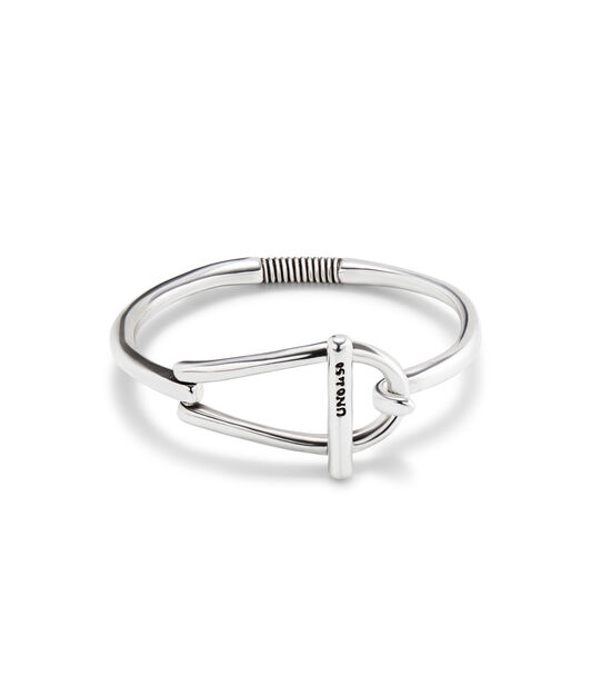 Bangle bracelet with medium sized link