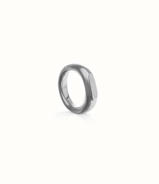Geometric Ring