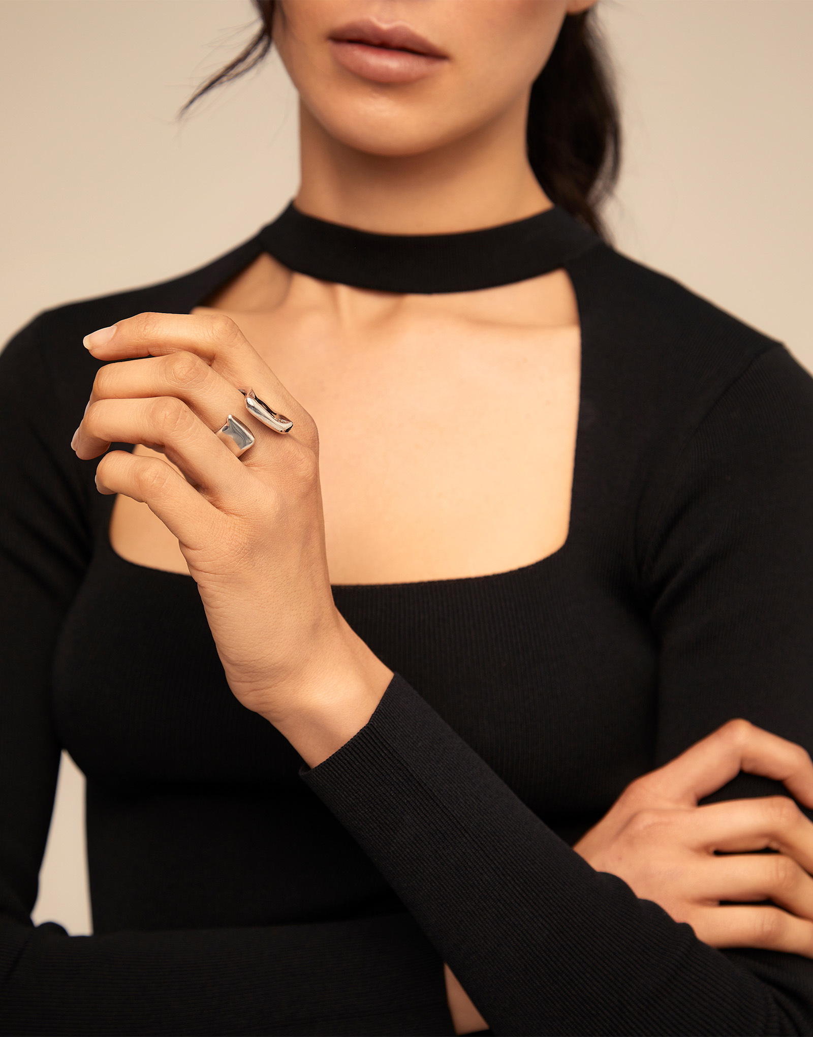 Large open ring, Silver, large thumbnail