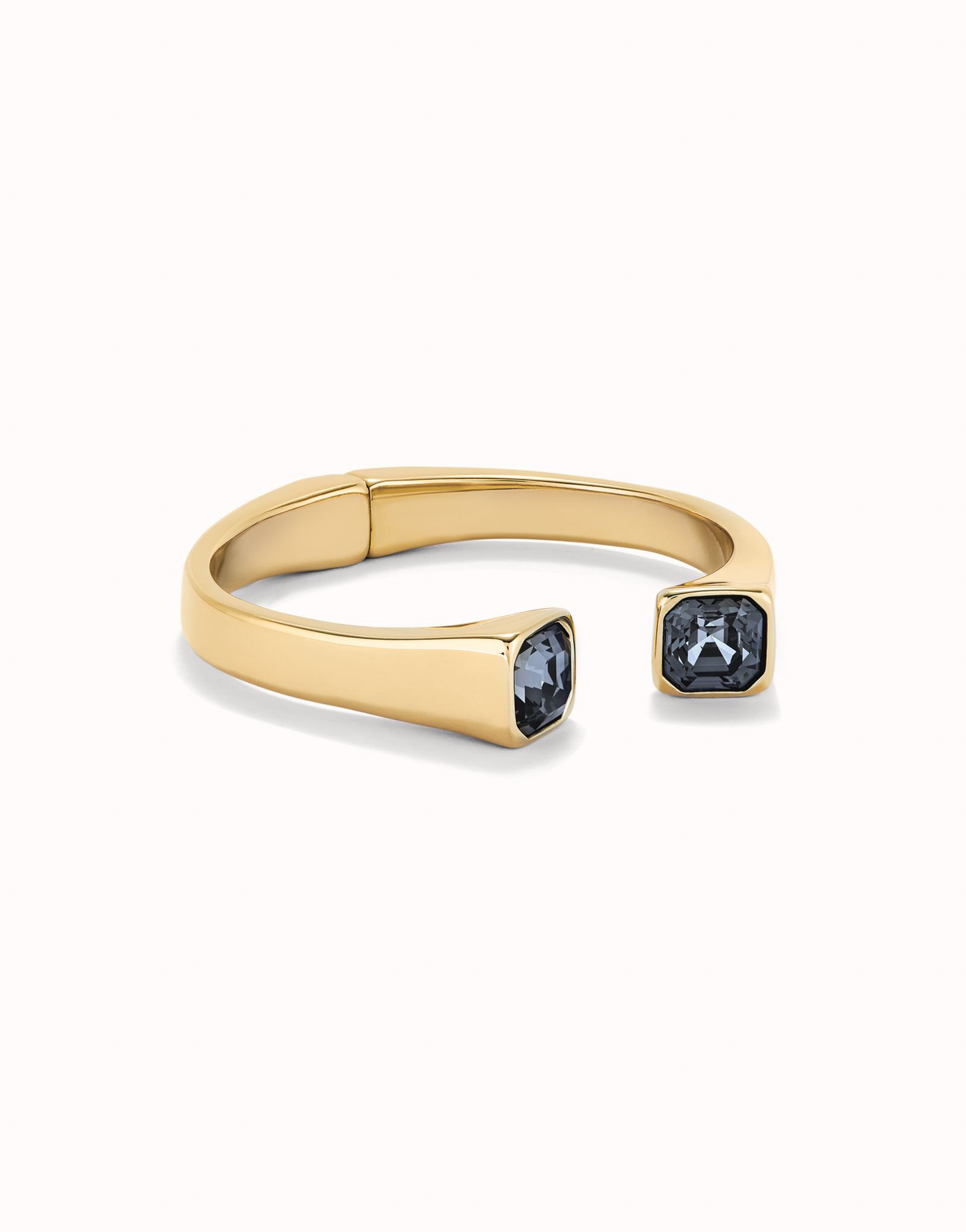 Cuff bracelet with black crystal, Golden, large thumbnail
