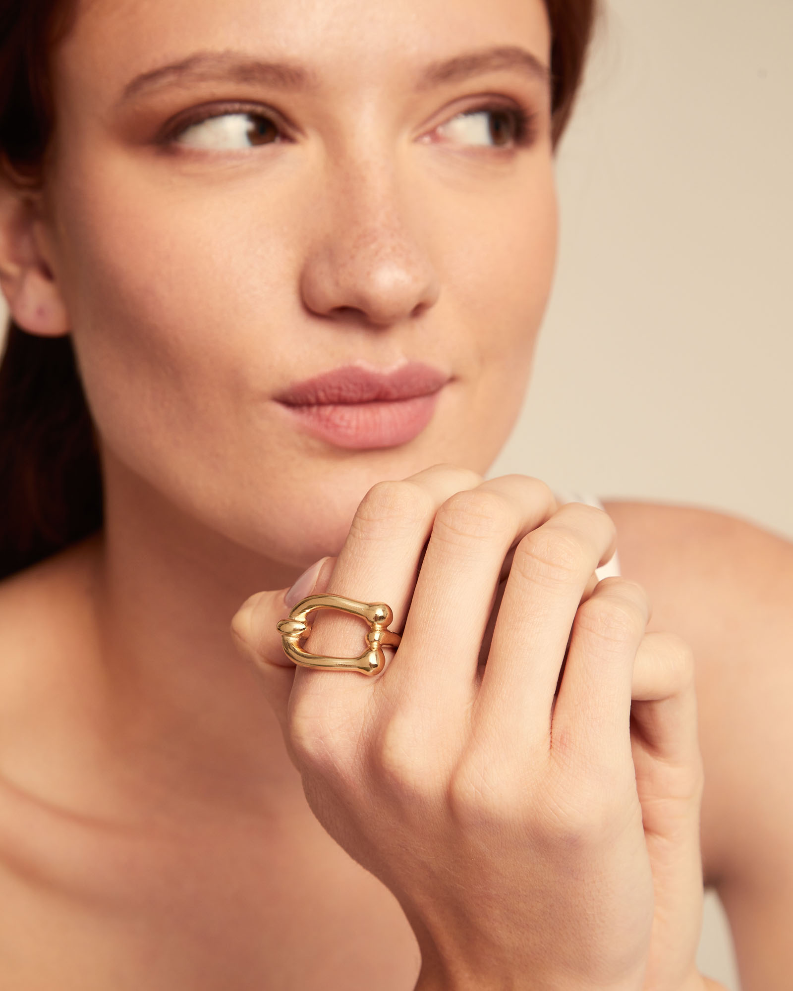 Link shaped ring, Golden, large thumbnail
