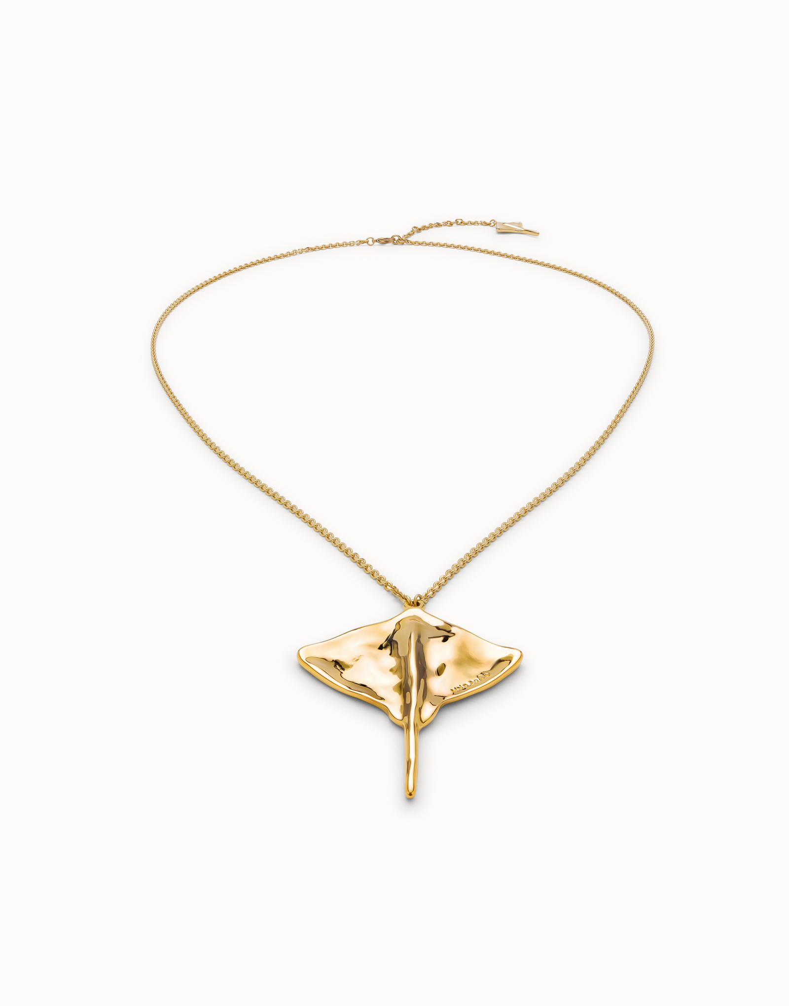Long chain pendant necklace with manta ray, Golden, large thumbnail