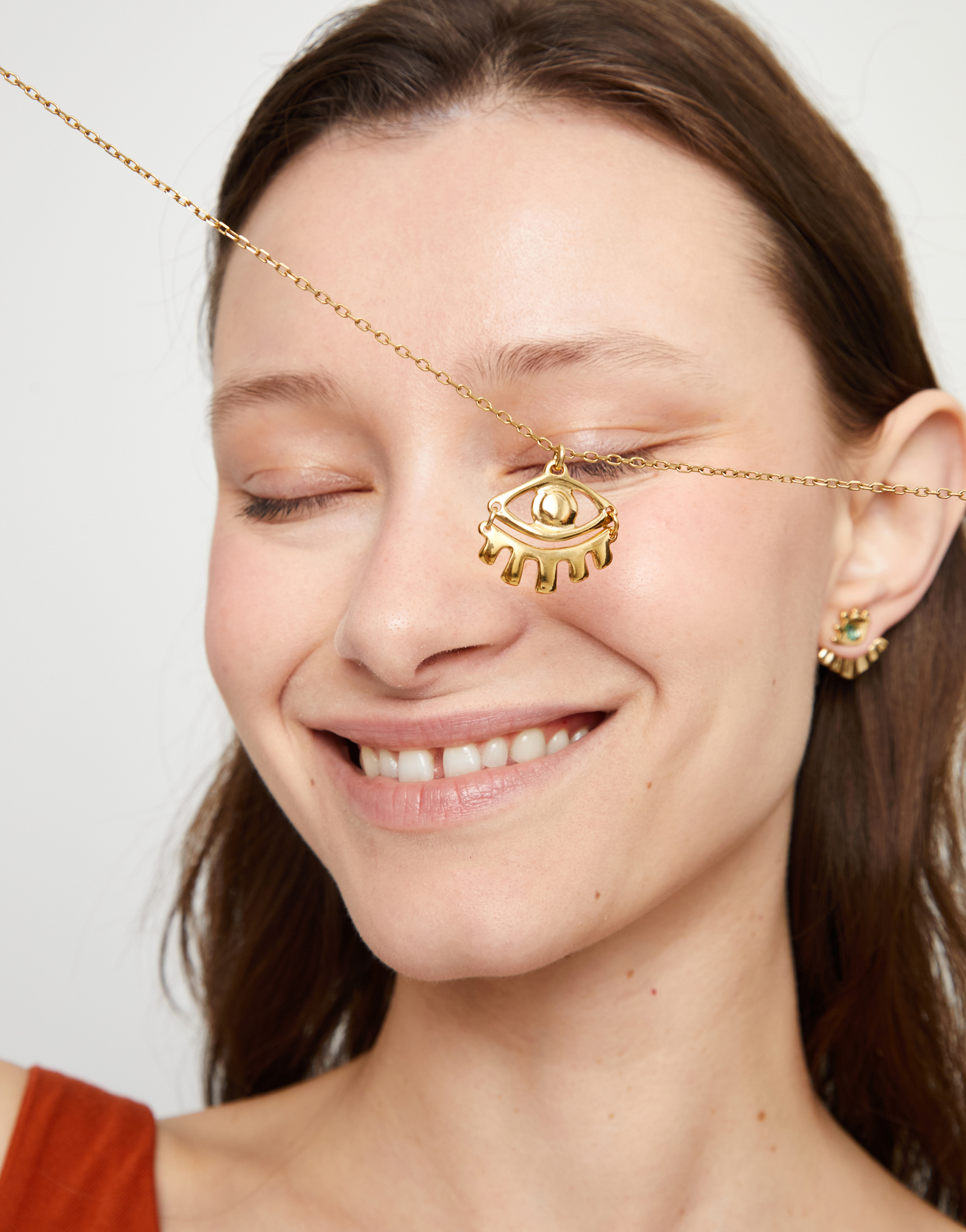 Short pendant chain necklace with small eye, Golden, large thumbnail