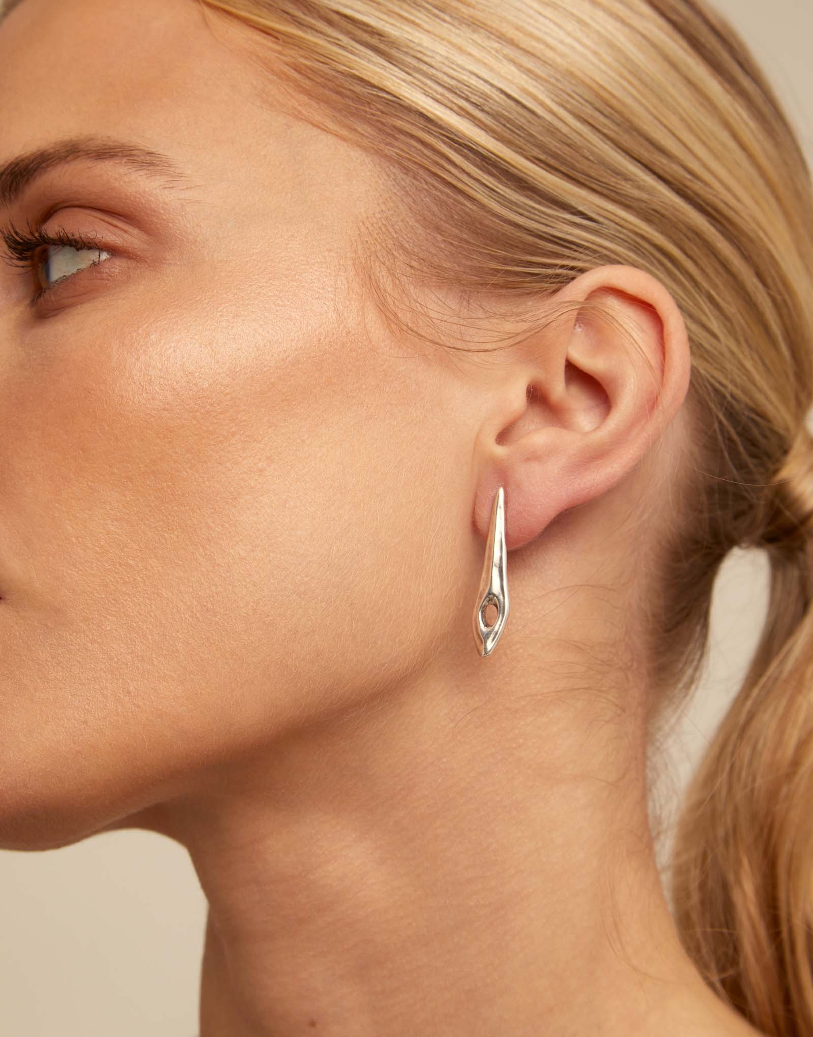 EarRing Leaf me alone, Silver, large thumbnail