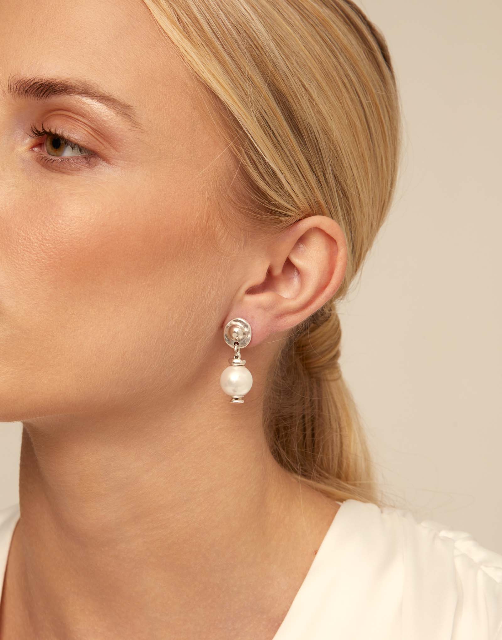 Sterling silver-plated drop earrings with pearl, Silver, large thumbnail