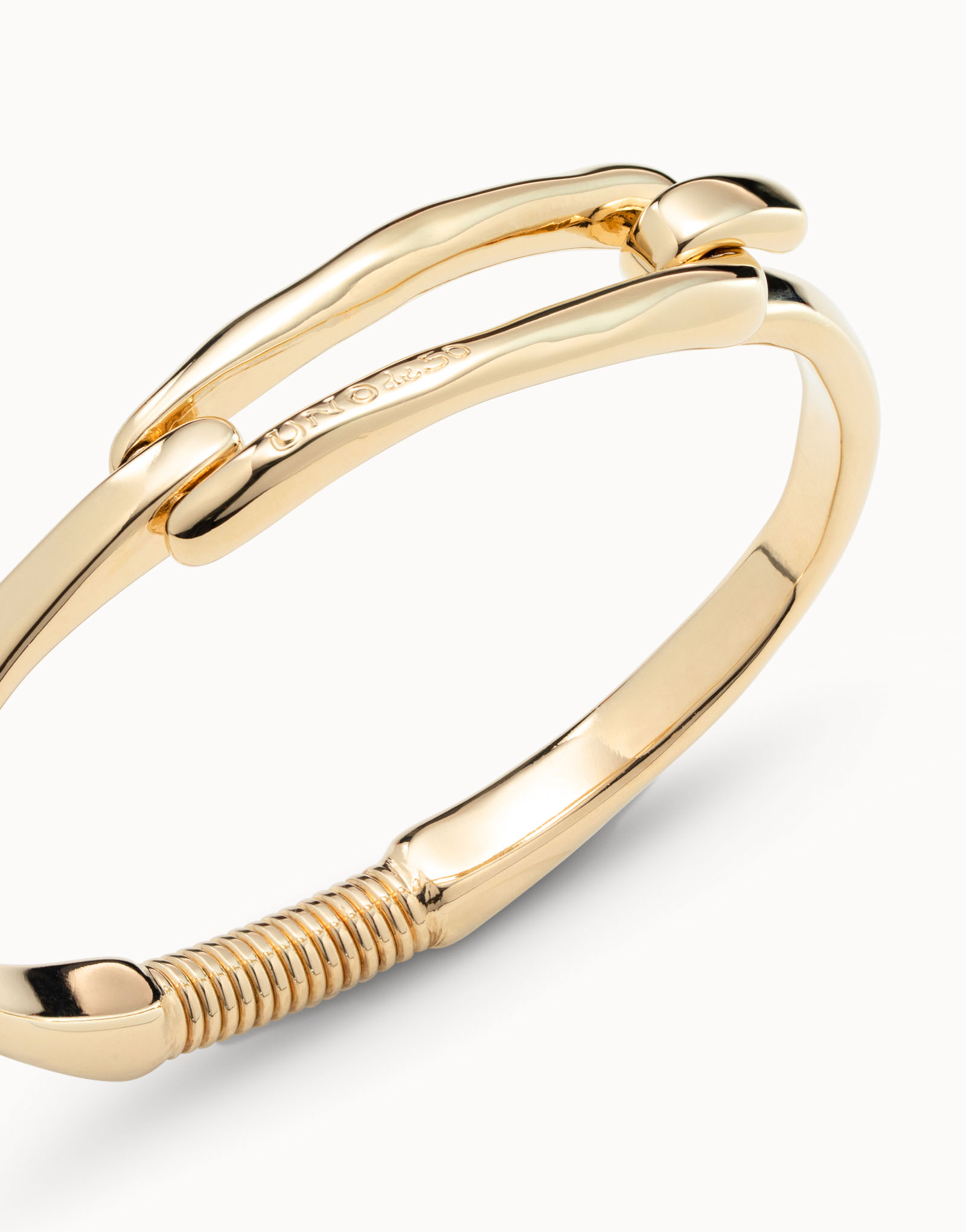 Bangle bracelet with buckle, Golden, large thumbnail