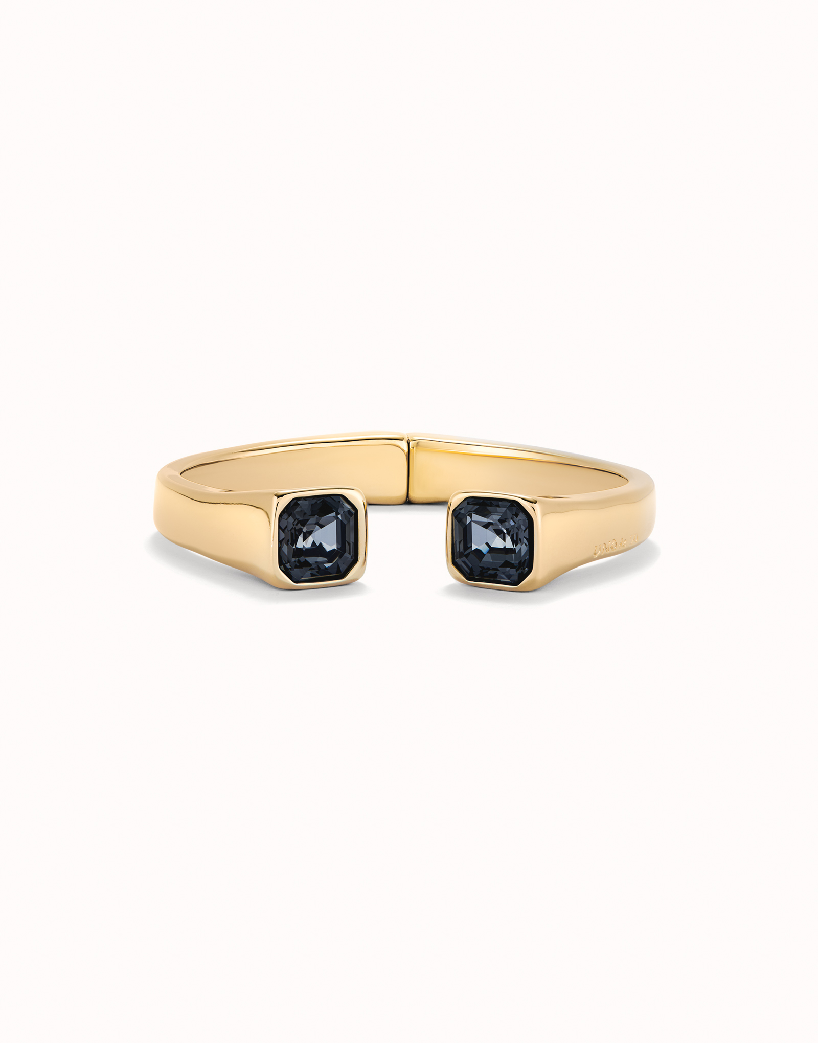 Cuff bracelet with black crystal, Golden, large thumbnail