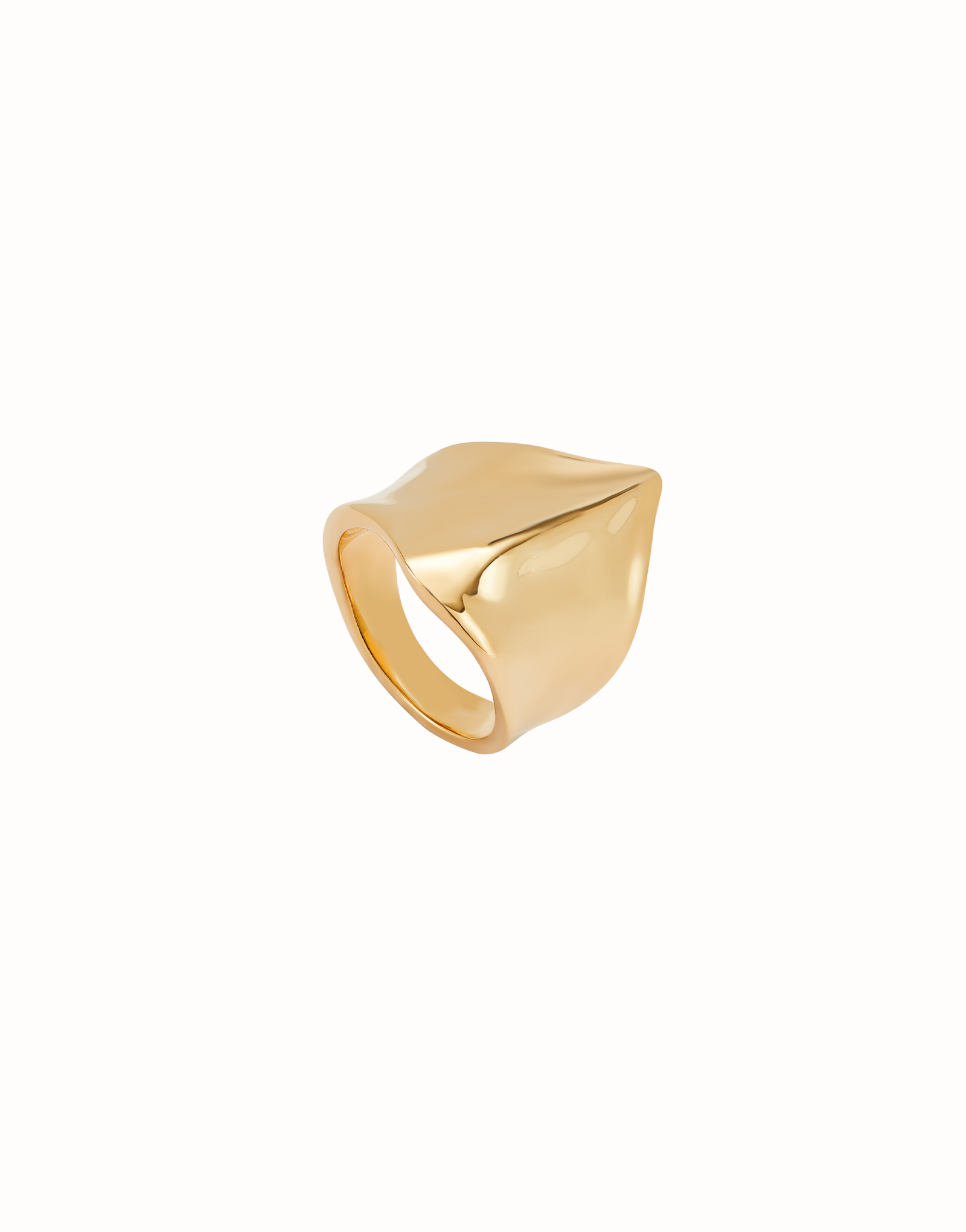Ring with the shape of a manta ray, Golden, large thumbnail