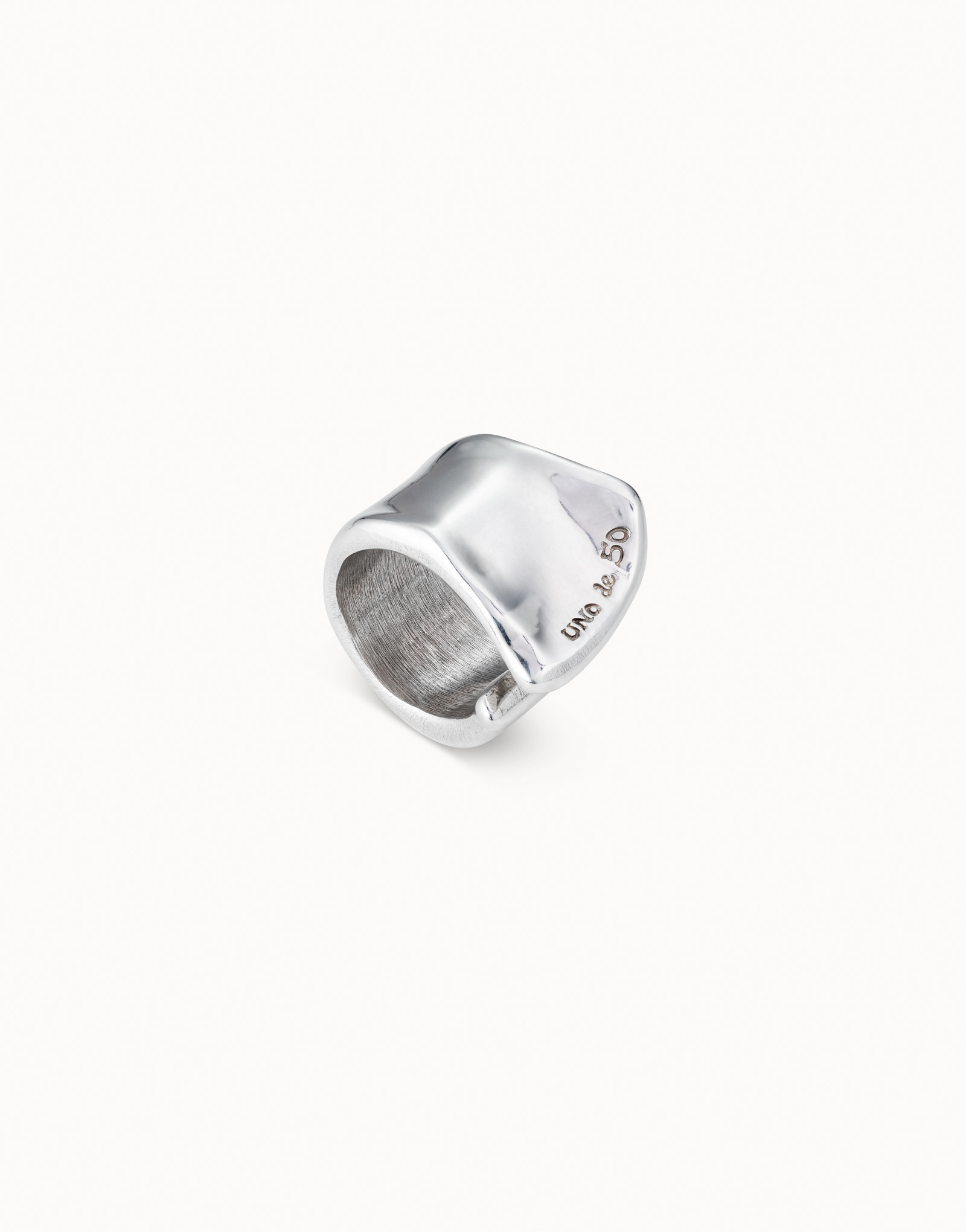Large open ring, Silver, large thumbnail